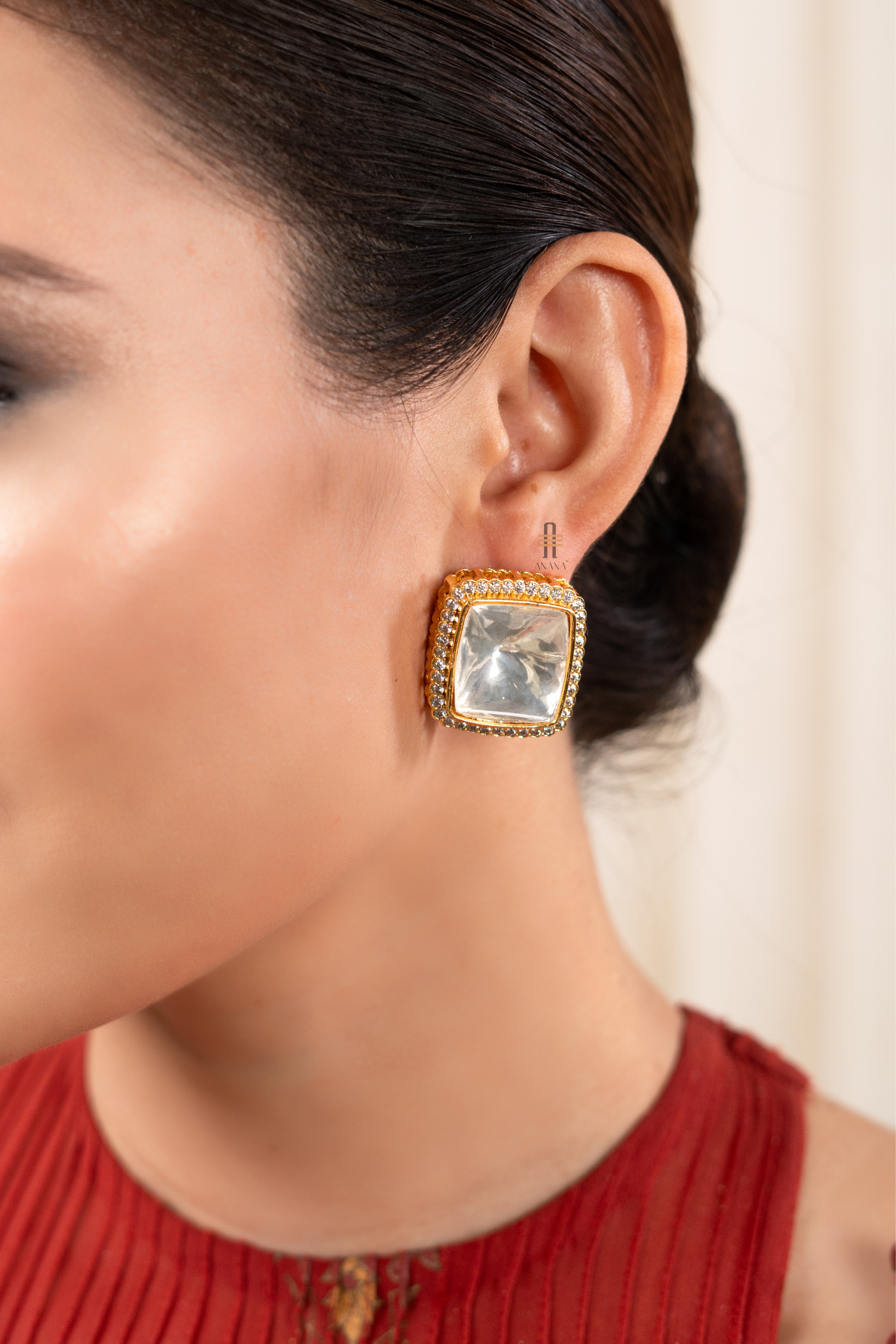 Lilavati Earrings - Anana