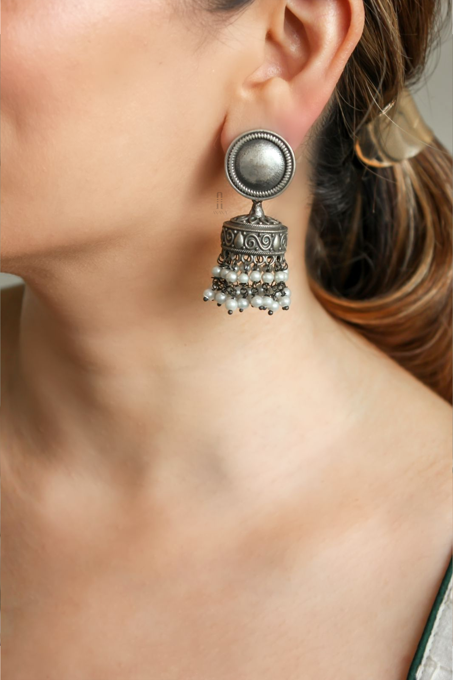 Suhana Earrings - Anana